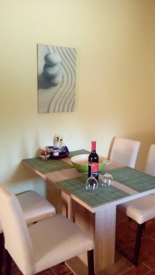 Raj Muraj Ferienappartement Kornić Exterior foto
